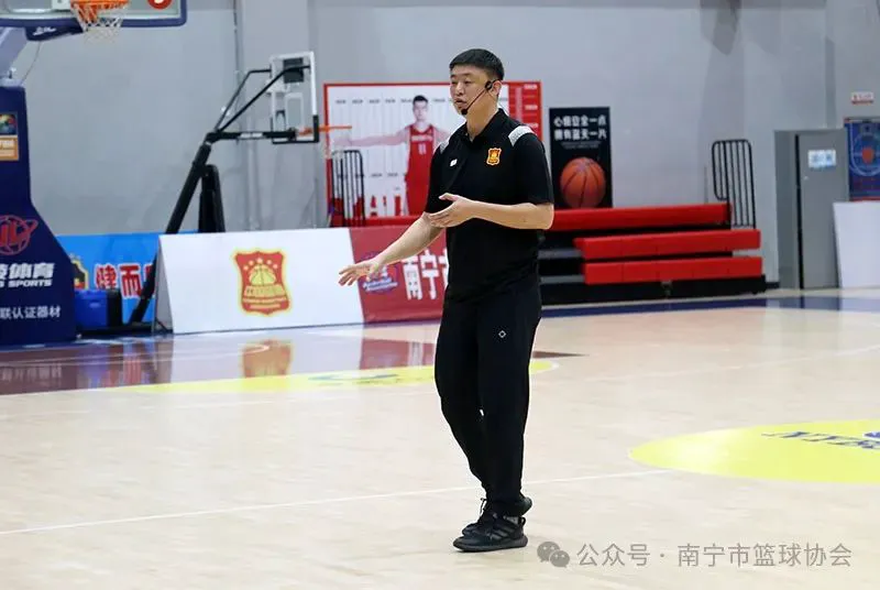 哪里可以找到关于篮球协调训练的教程?_0